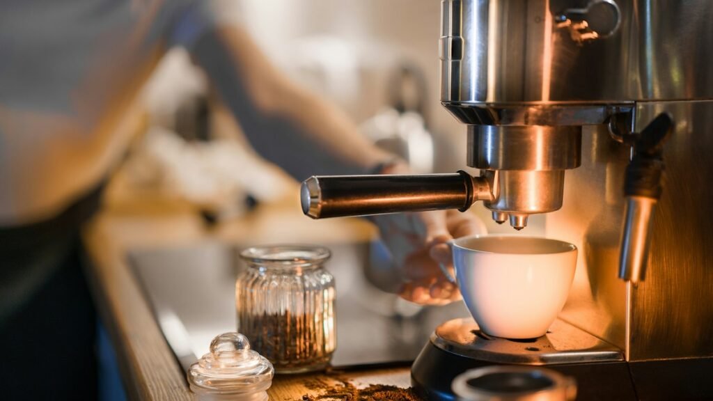 koffiemachine met bonen onder 300 euro